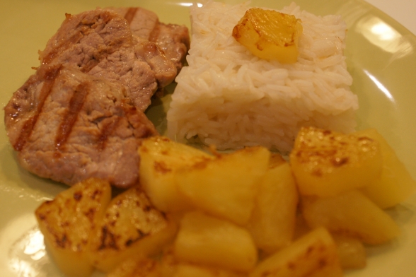 Filet de porc, ananas, gingembre